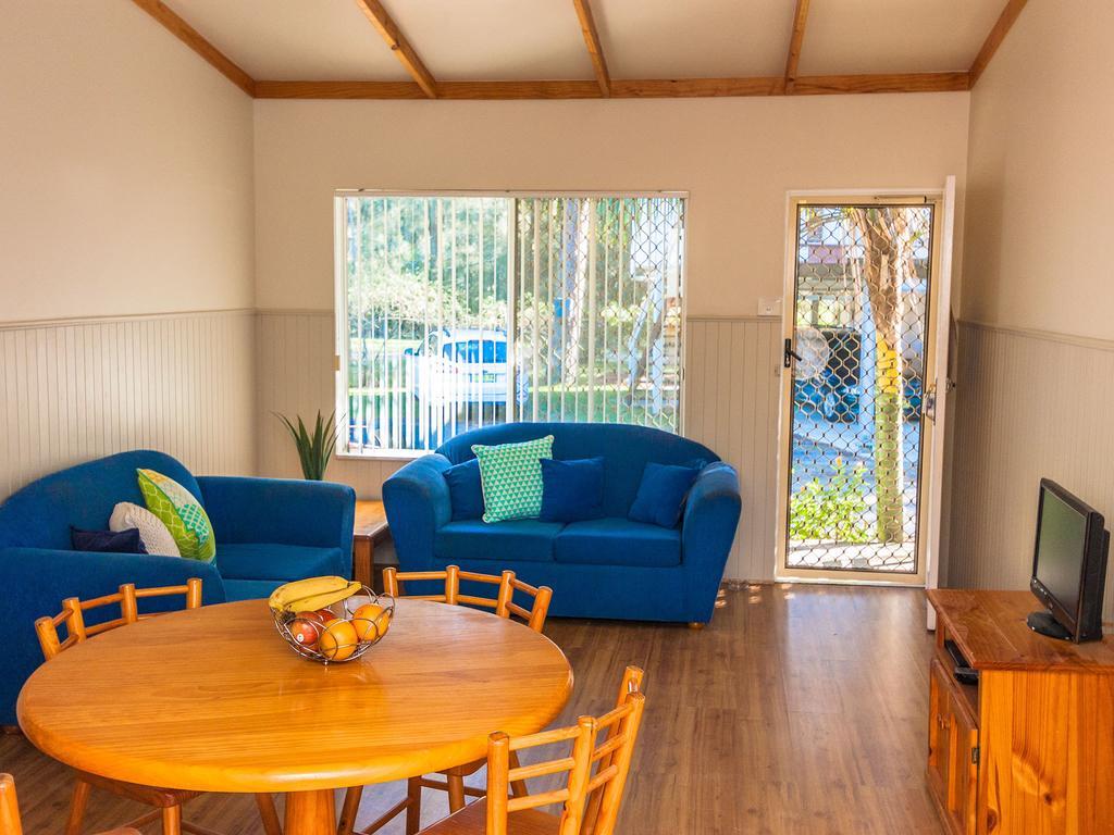 Caseys Beach Holiday Park Sunshine Bay Quarto foto