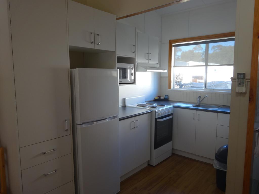 Caseys Beach Holiday Park Sunshine Bay Exterior foto